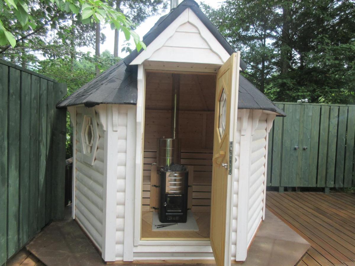 Trailer House Hotel Jennie Miyota Exterior foto