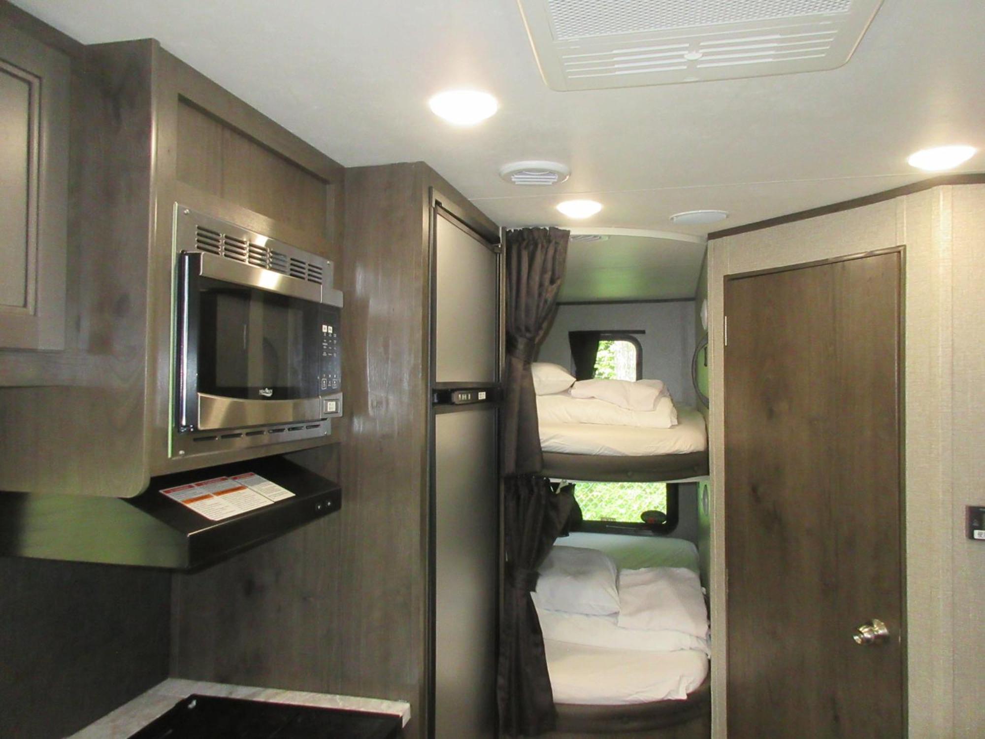 Trailer House Hotel Jennie Miyota Exterior foto