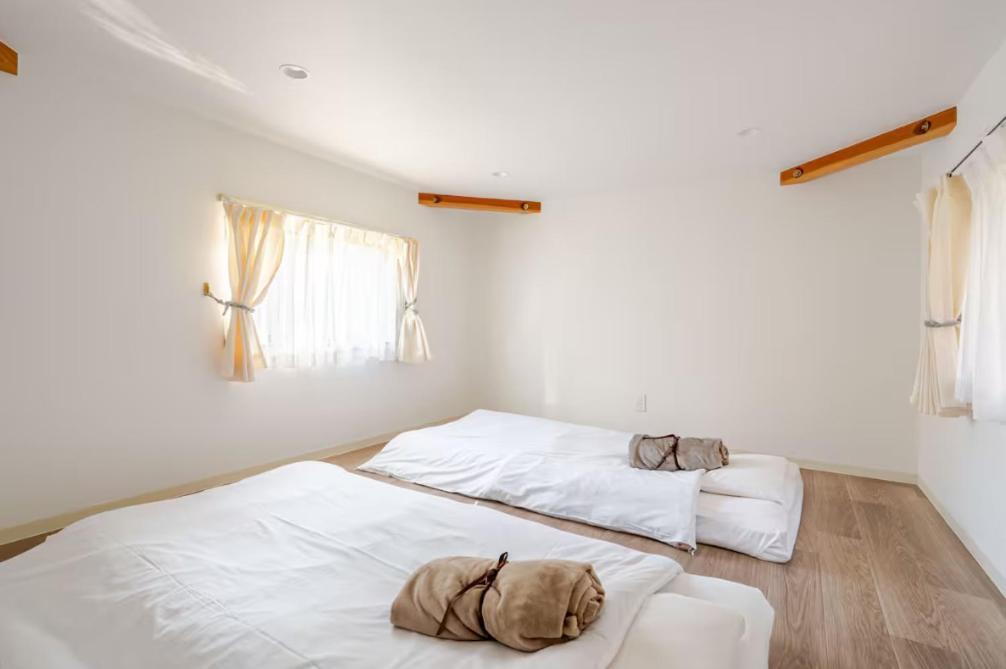 Trailer House Hotel Jennie Miyota Exterior foto